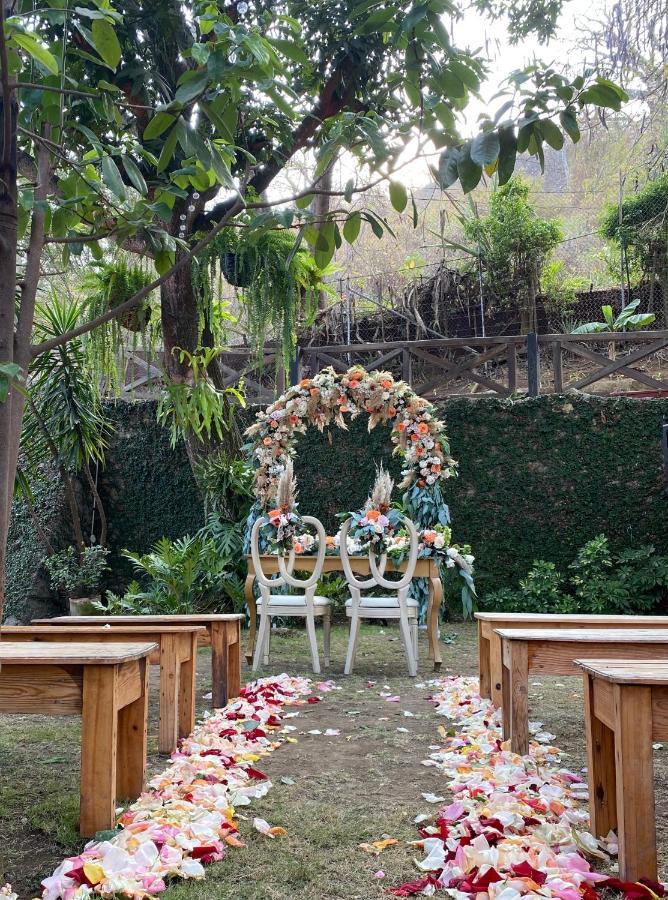 Iguanazu Bed & Breakfast グアヤキル エクステリア 写真