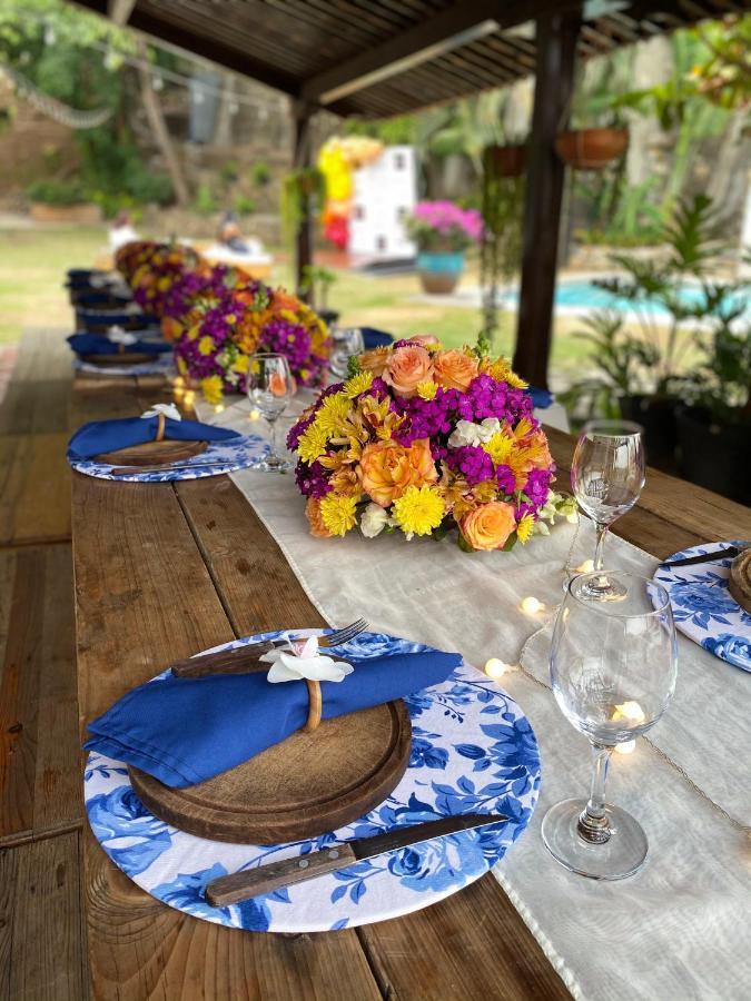 Iguanazu Bed & Breakfast グアヤキル エクステリア 写真