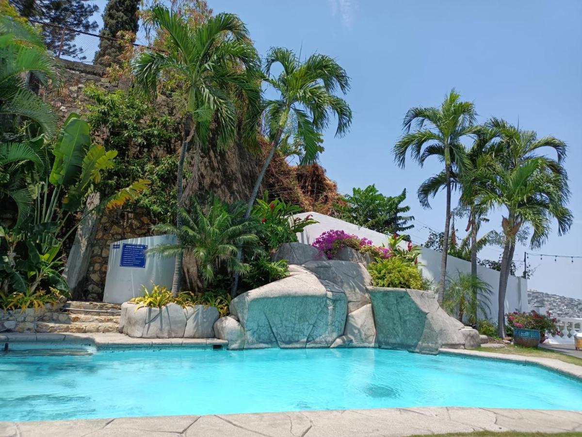 Iguanazu Bed & Breakfast グアヤキル エクステリア 写真