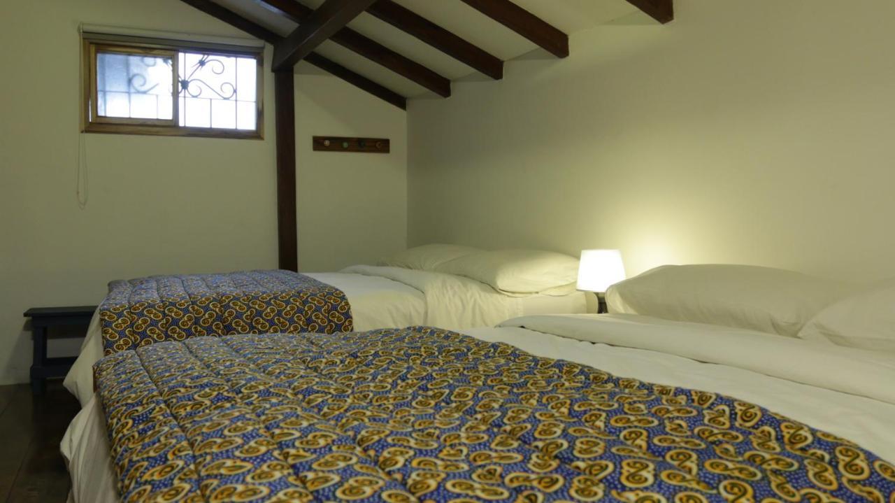 Iguanazu Bed & Breakfast グアヤキル エクステリア 写真